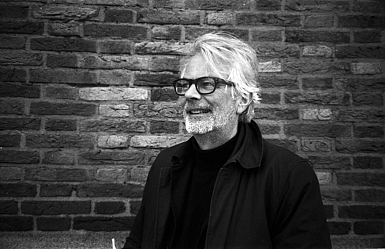 Wim van Sinderen, curator van Fotomuseum Den Haag